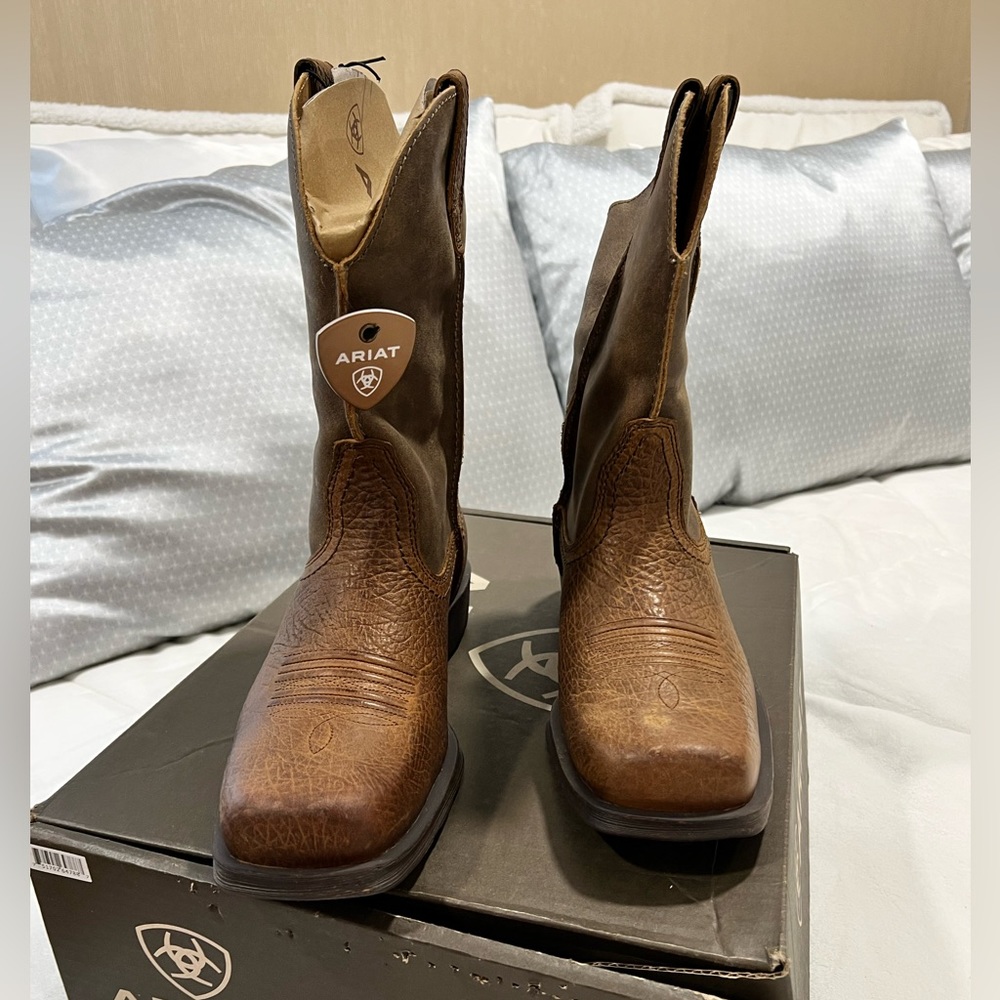 NIB Ariat Rambler Men’s Boots